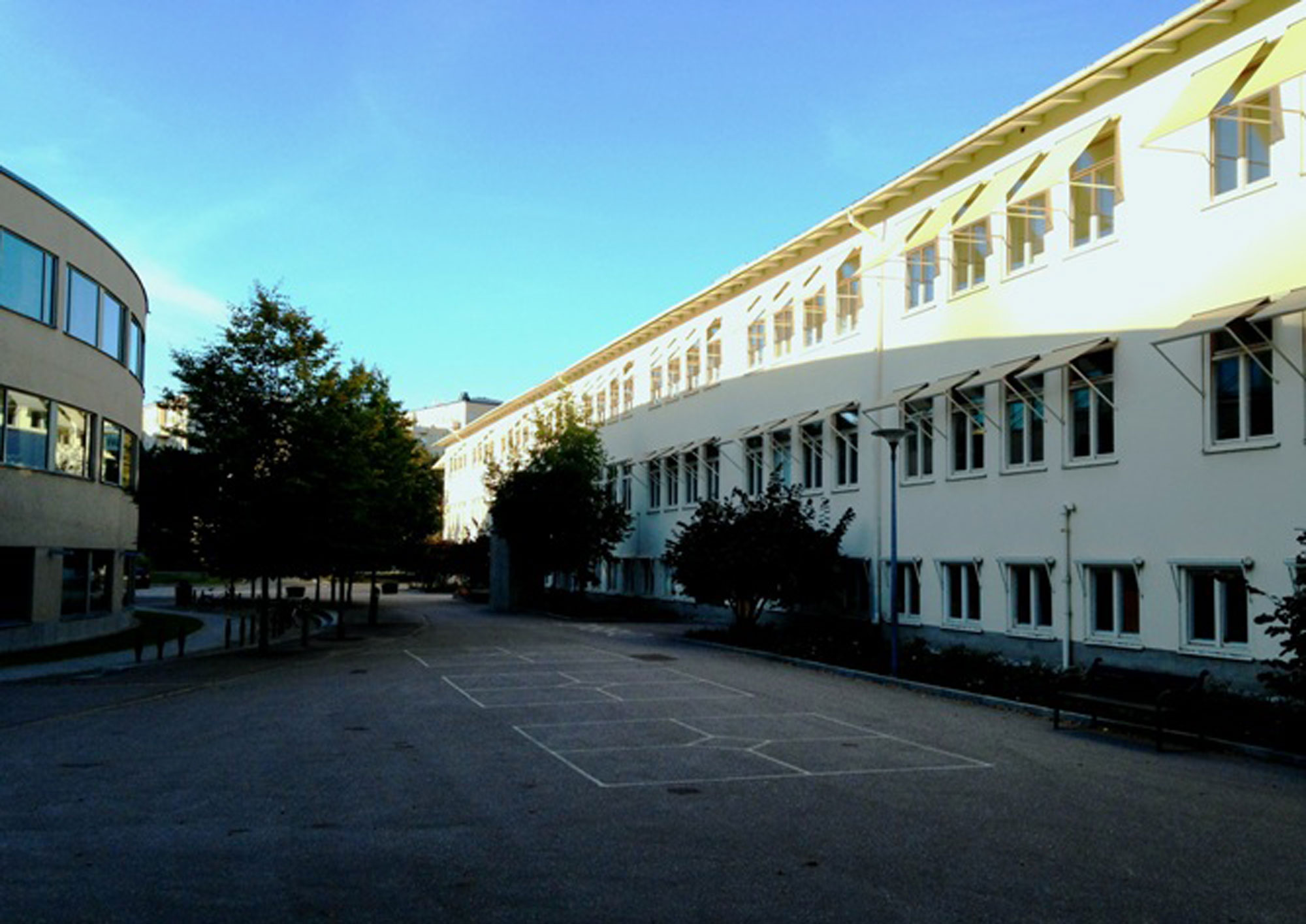 Hällsboskolan, Stockholm