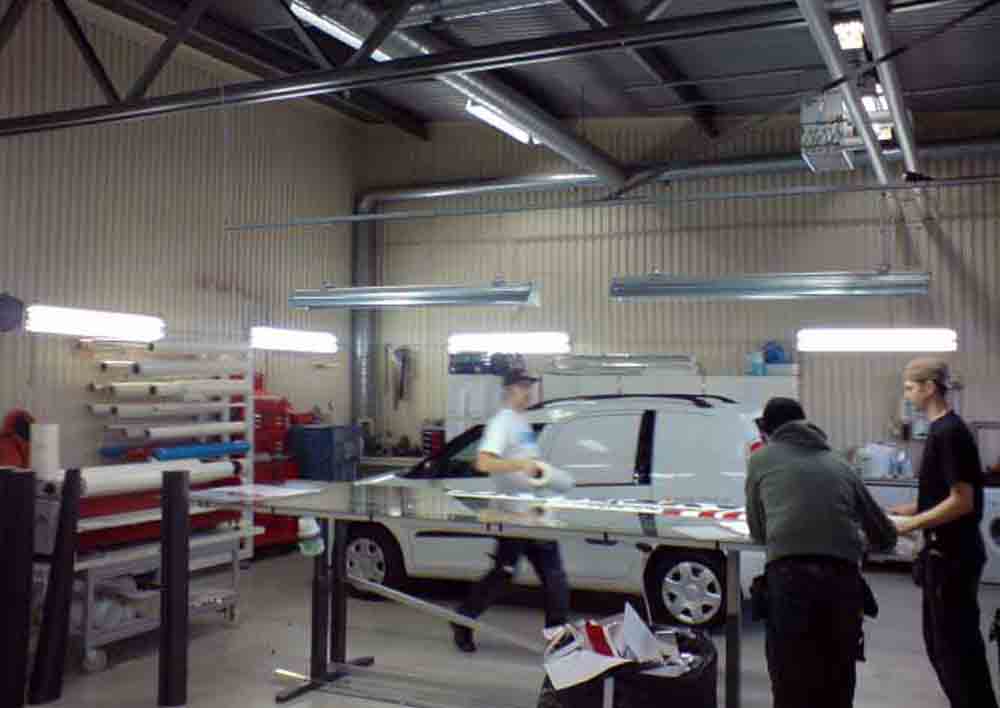 dackverkstad04-1000×708 Hoffmans Karosseri, Södertälje